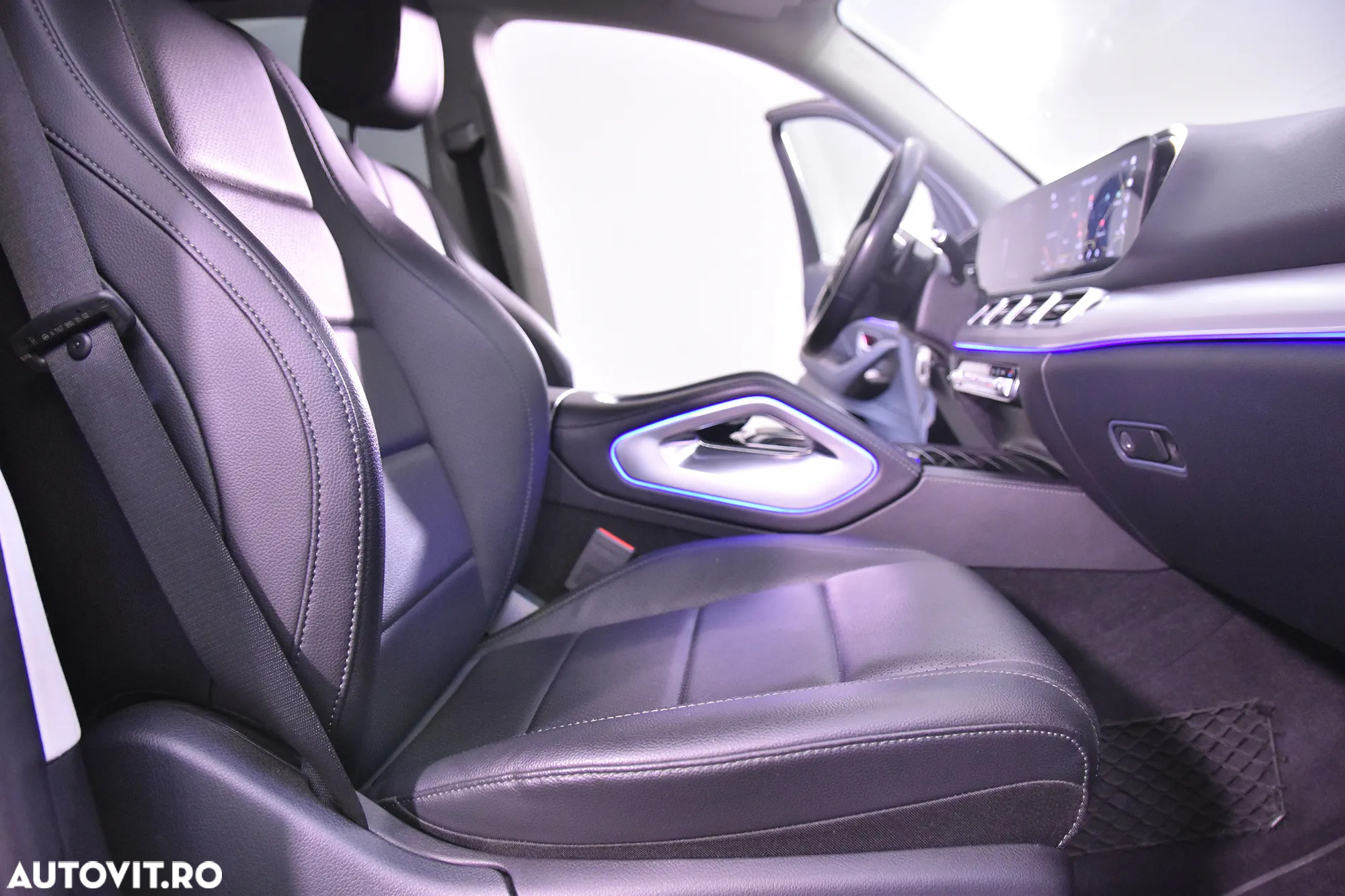 Mercedes-Benz GLE 350 d 4MATIC - 11