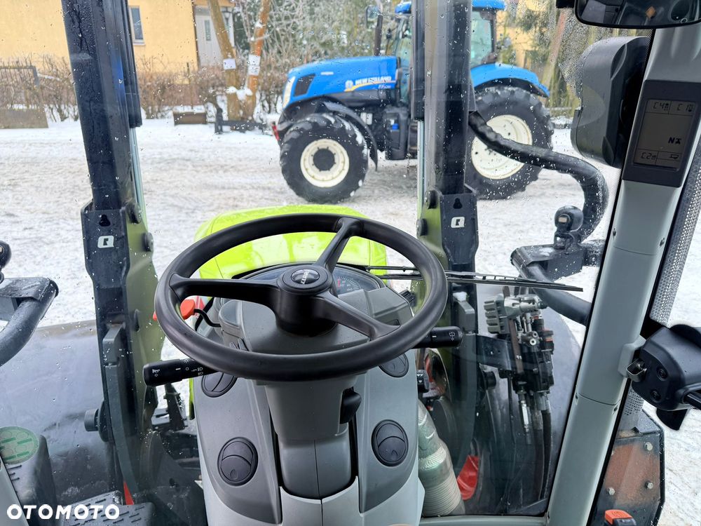Claas Arion 520 - 15