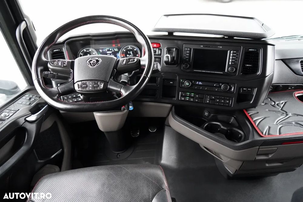 Scania S 530 / V8 / RETARDER / I-PARK COOL / PLATĂ JOSĂ / PIELE / - 29