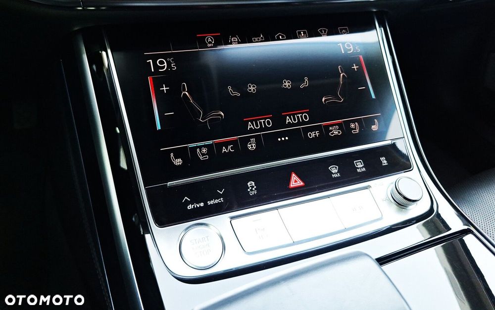 Audi A8 L 55 TFSI mHEV Quattro Tiptr - 15