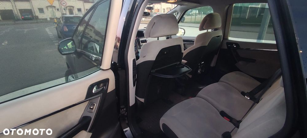 Citroën C4 Picasso 2.0 HDi FAP Exclusive - 21