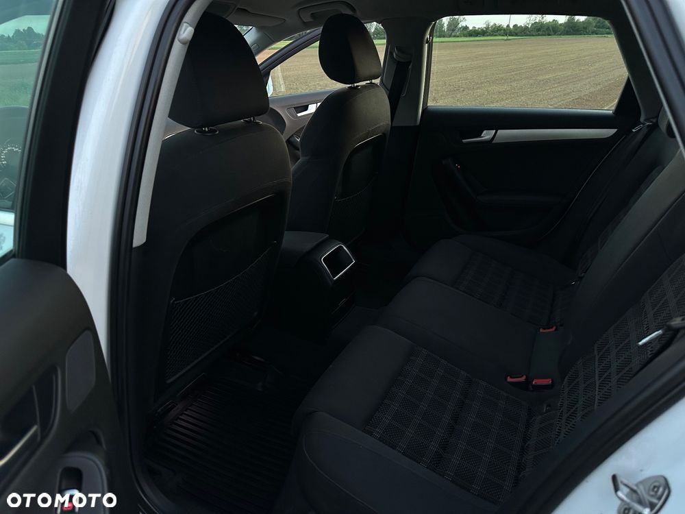 Audi A4 Avant 2.0 TDI DPF quattro Ambition - 19