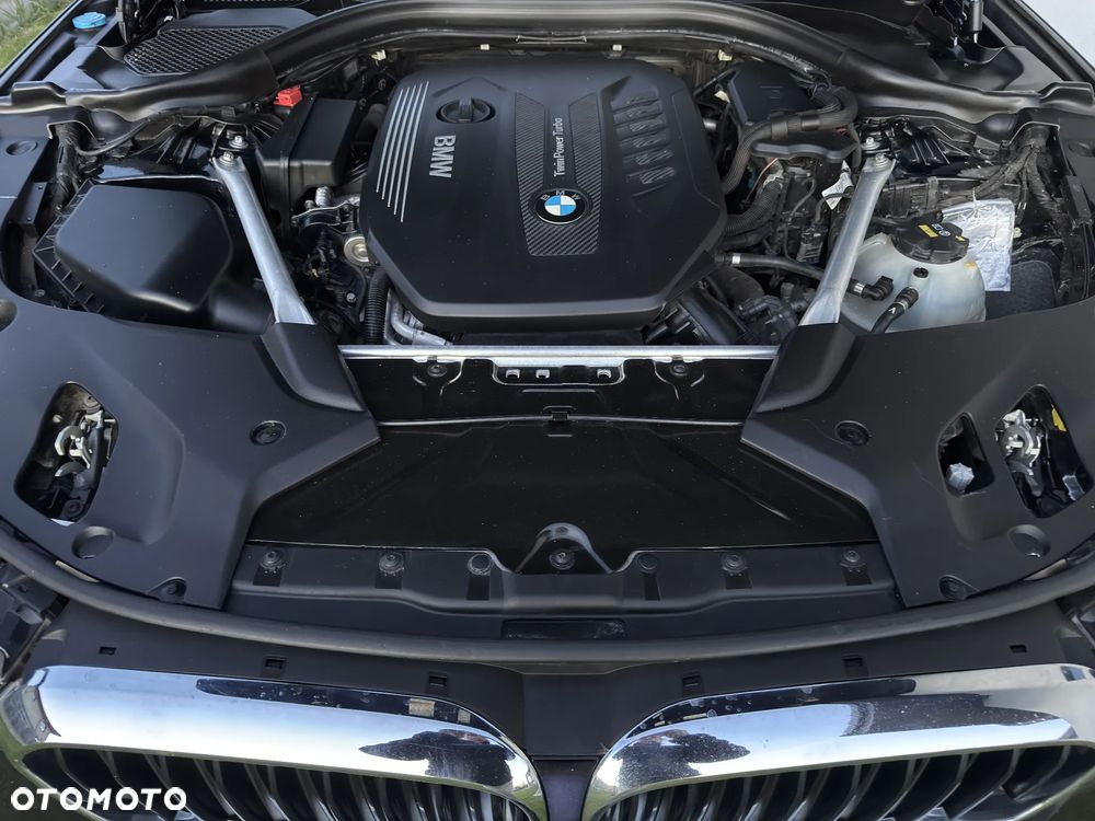 BMW Seria 5 540d xDrive Sport Line - 13