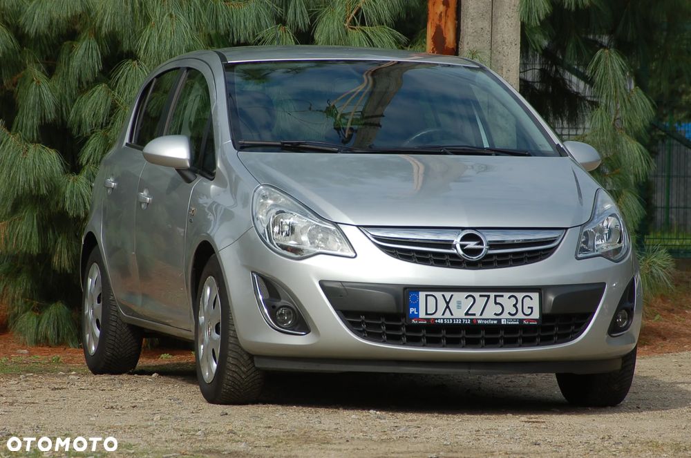 Opel Corsa 1.4 16V Energy - 4