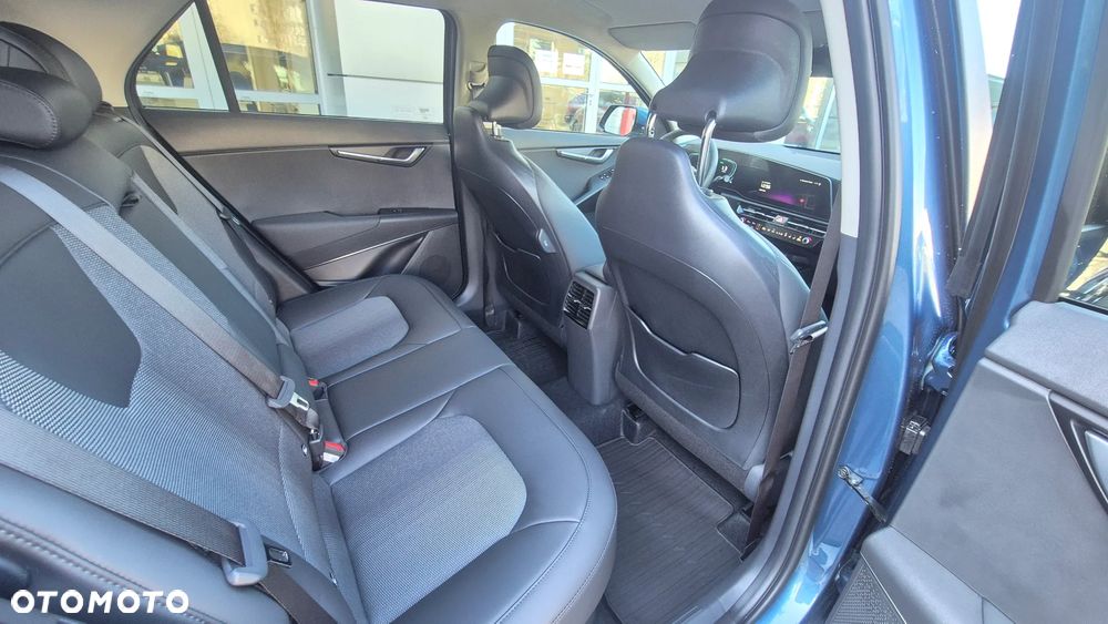 Kia Niro 1.6 GDI Hybrid L - 14