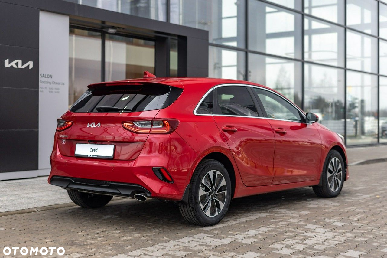Kia Ceed - 3