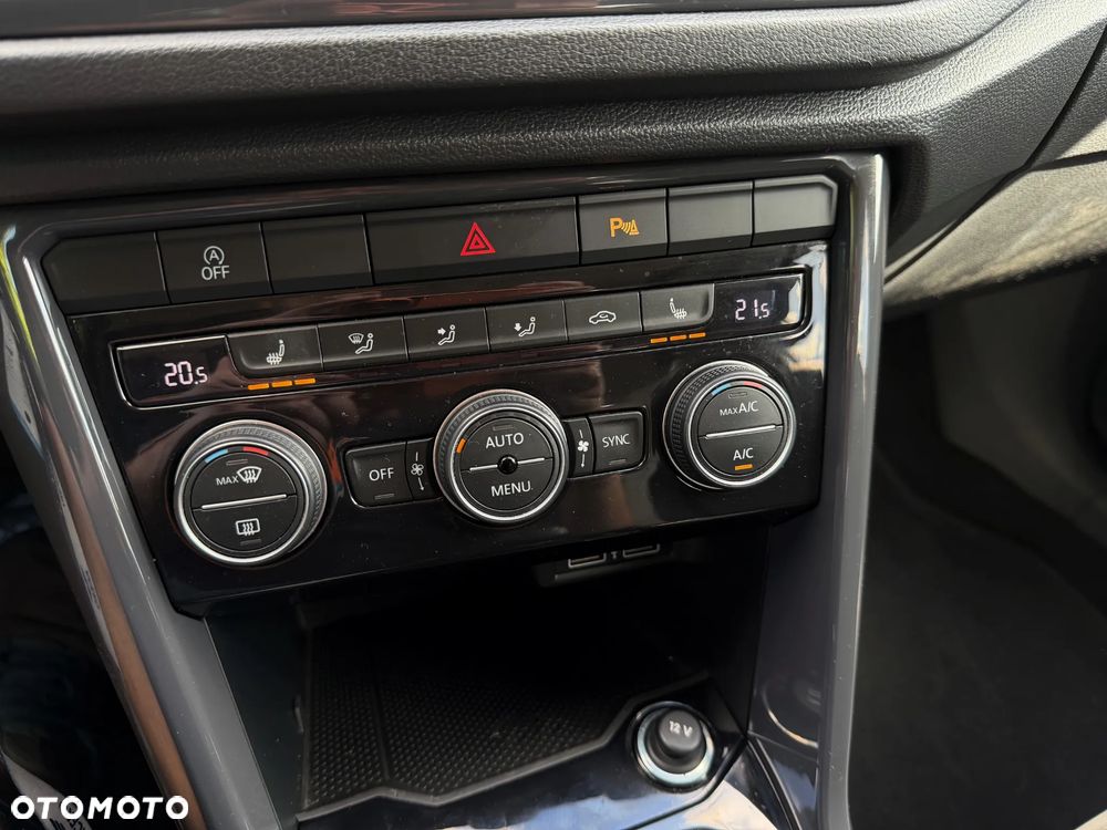 Volkswagen T-Roc 1.5 TSI ACT Premium - 8
