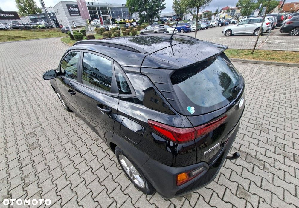 Hyundai Kona - 11