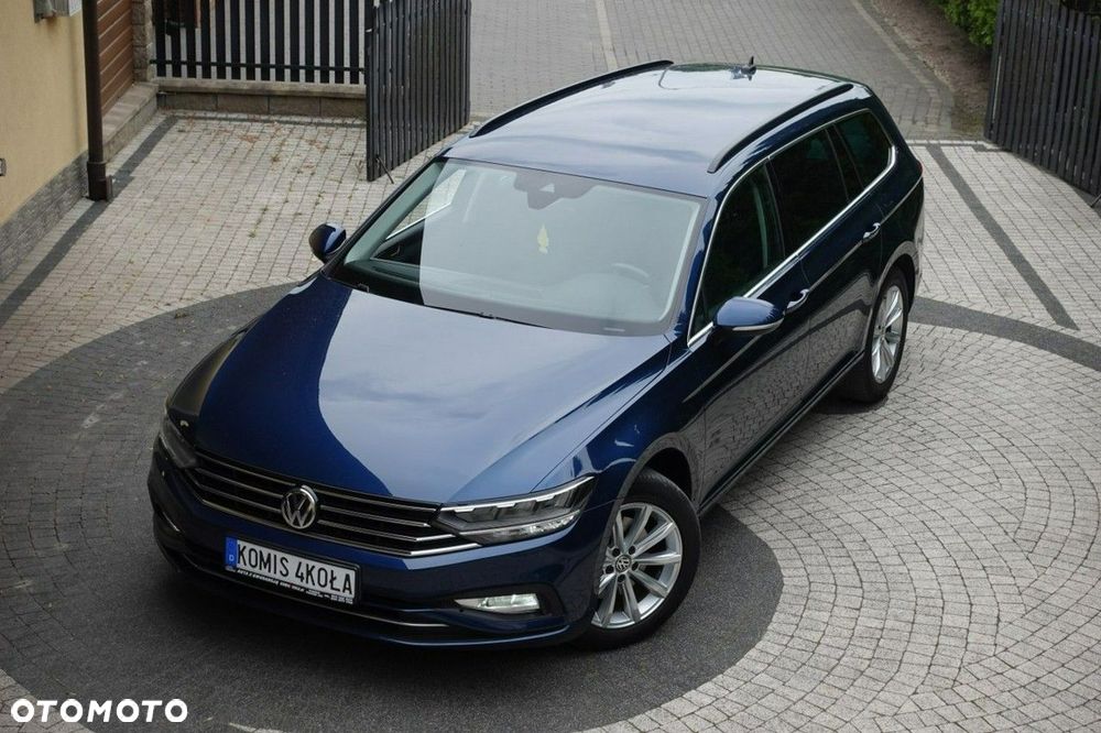 Volkswagen Passat - 30