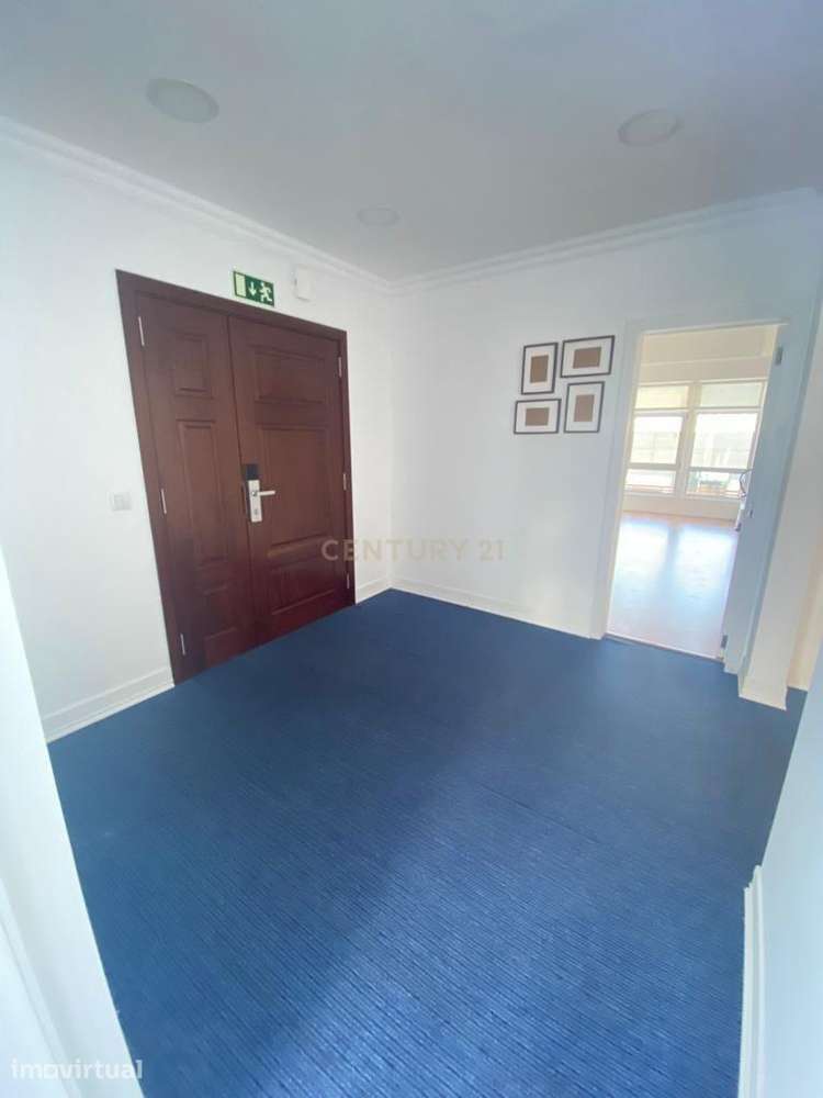 Esplêndido Escritório na Av da Liberdade , Lisboa - 300m² - Grande imagem: 2/19