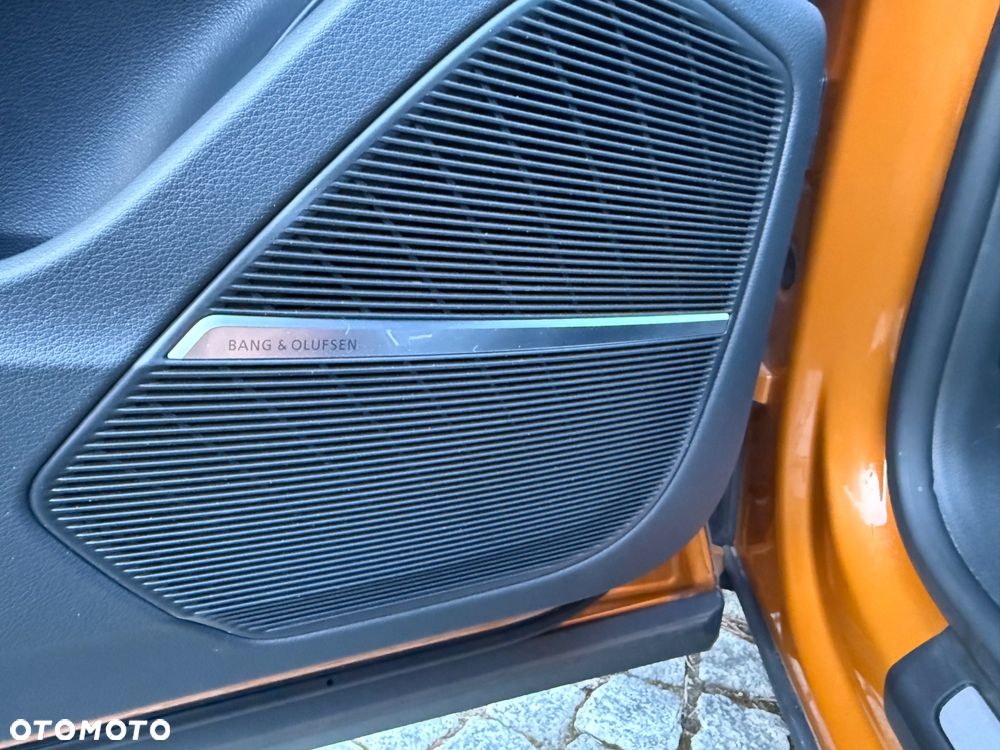 Audi SQ8 - 11