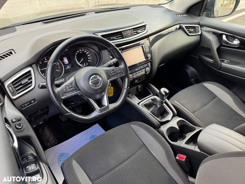 Nissan Qashqai 1.5 DCI VISIA - 11