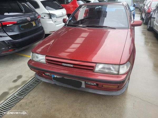 Toyota Carina 2 para peças