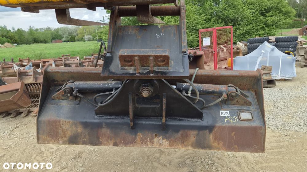 Łyżka skarpowa hydrauliczna 200cm złącze Lehnhoff MS21 Radlinger skarpówka uchylna 2m - 4