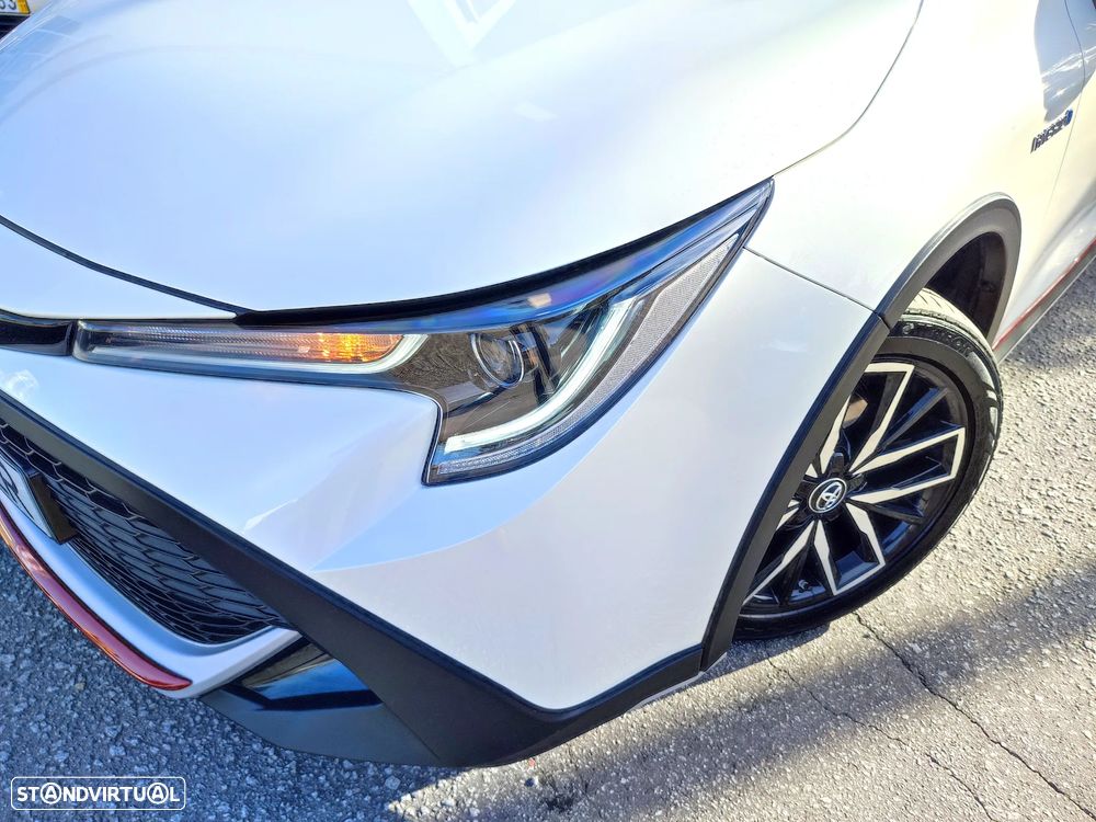 Toyota Corolla Touring Sports 1.8 Hybrid Trek - 32