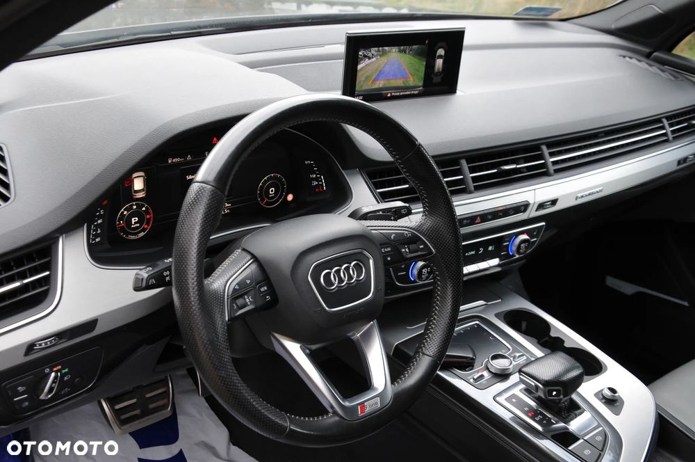 Audi Q7 - 21