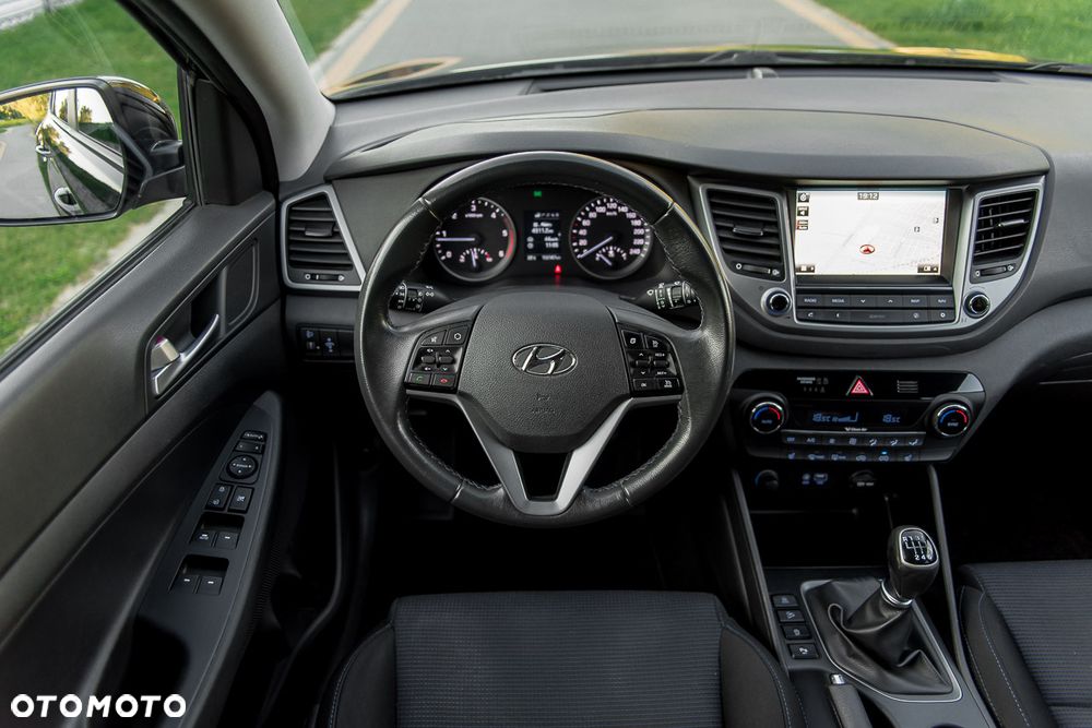 Hyundai Tucson 1.7 CRDI BlueDrive Comfort 2WD - 38