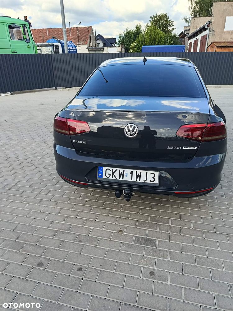 Volkswagen Passat 2.0 TDI BMT Comfortline - 6