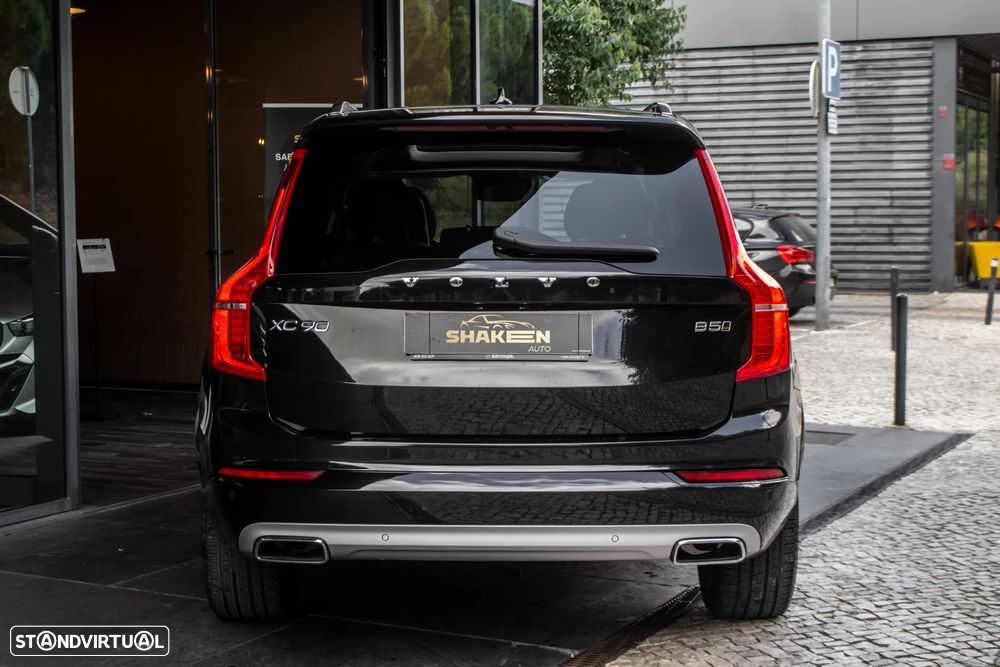 Volvo XC 90 B5 D AWD Geartronic Momentum Pro - 10