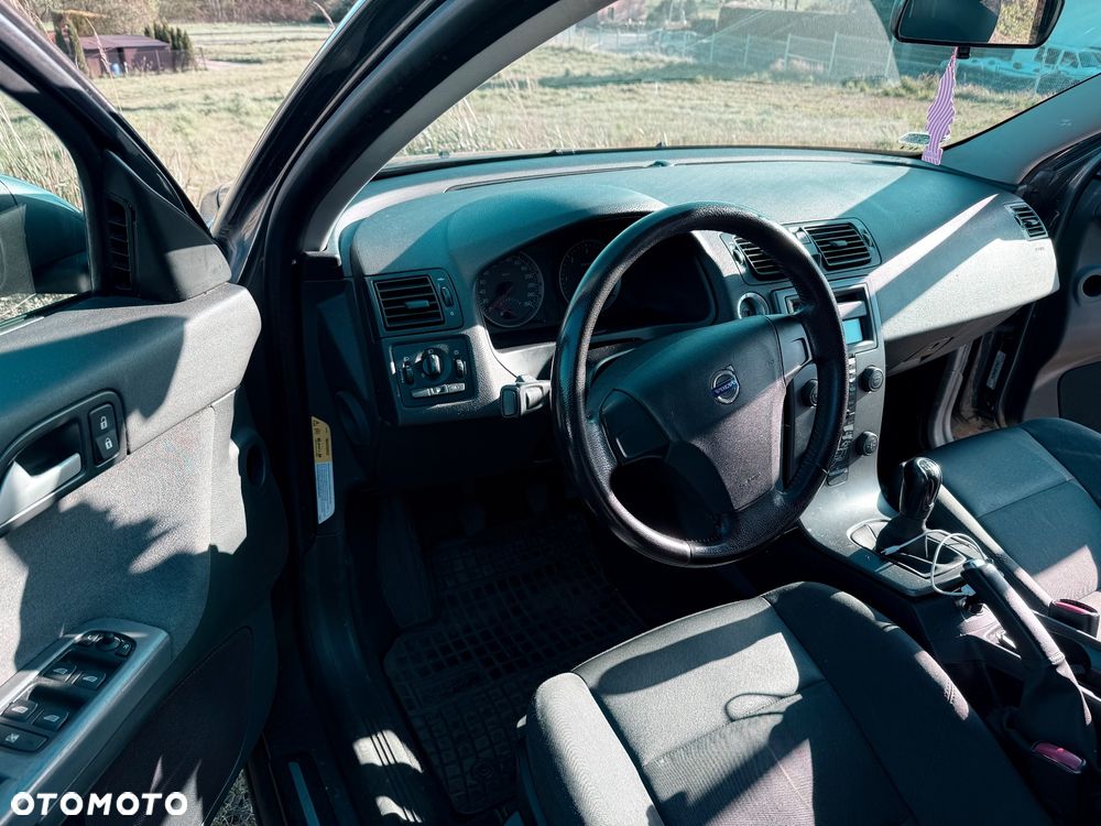 Volvo V50 2.0D - 23