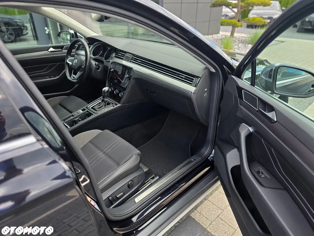 Volkswagen Passat Alltrack - 15