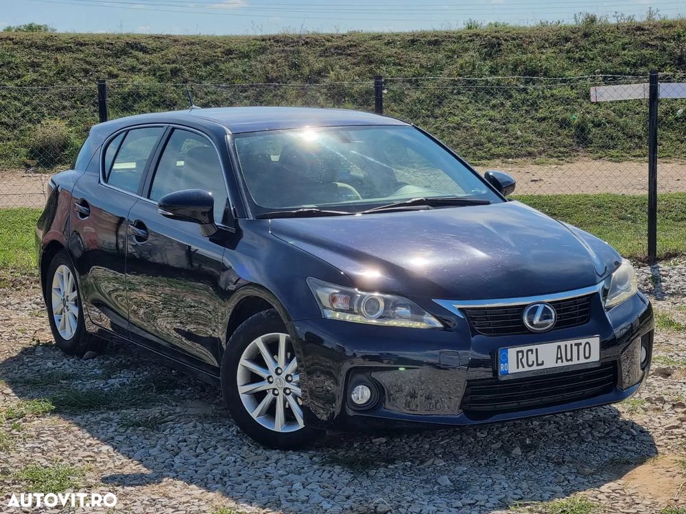 Lexus CT 200h Aut. Luxury - 2