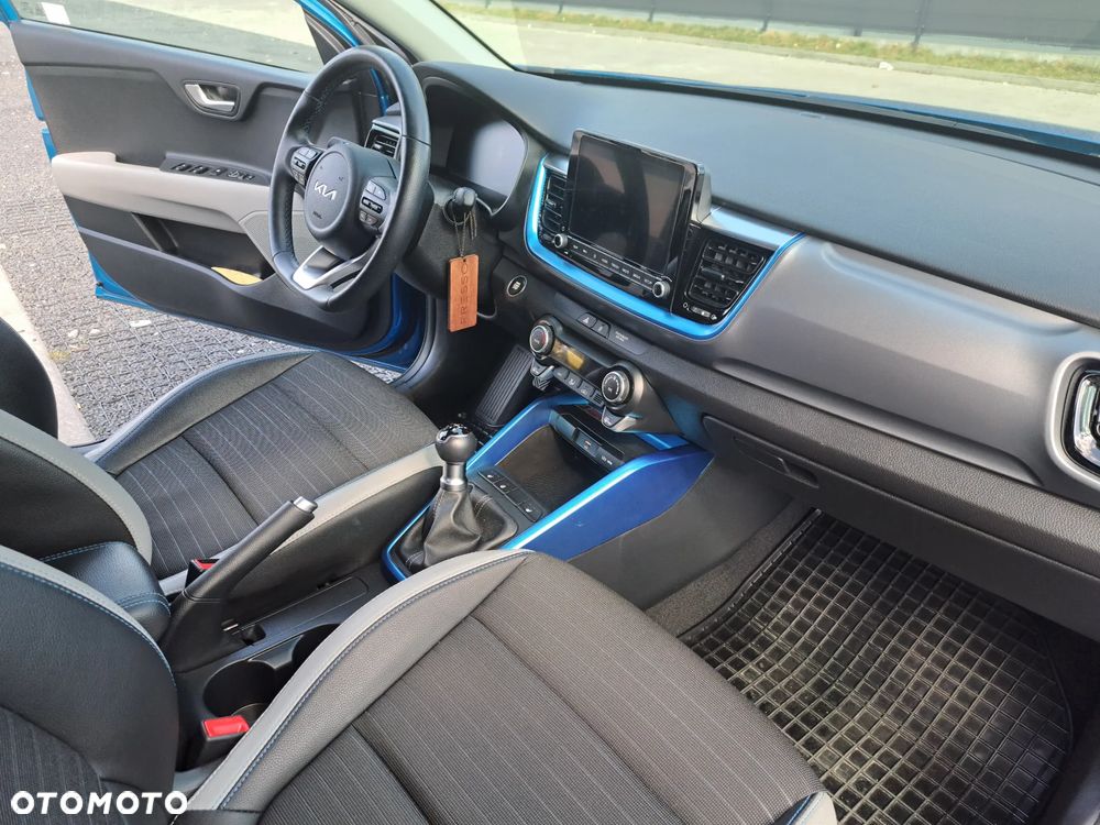 Kia Stonic 1.2 L - 12