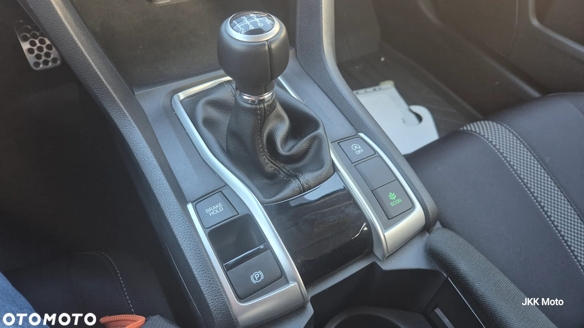 Honda Civic 1.5 T Elegance - 11