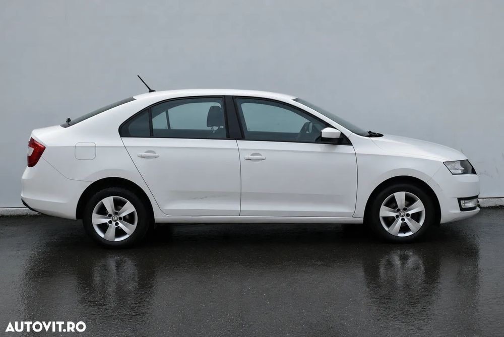 Skoda RAPID 1.2 TSI Ambition - 8