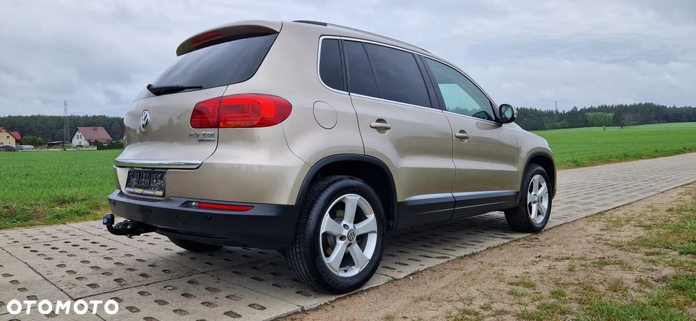 Volkswagen Tiguan 2.0 TDI DPF 4Motion BlueMotion Technology Exclusive - 19