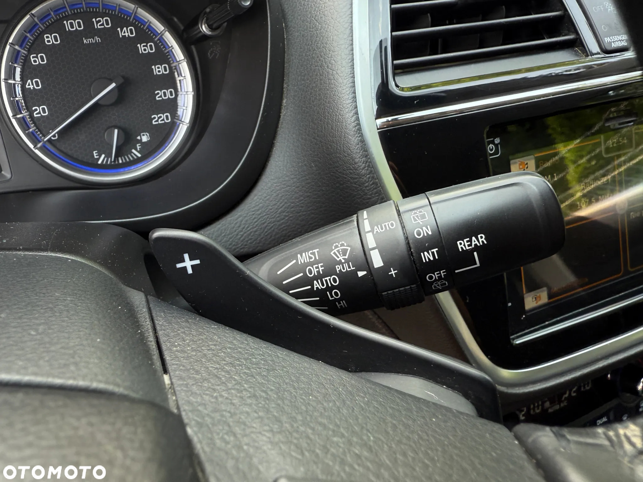 Suzuki SX4 S-Cross 1.4 T Premium 4WD - 27
