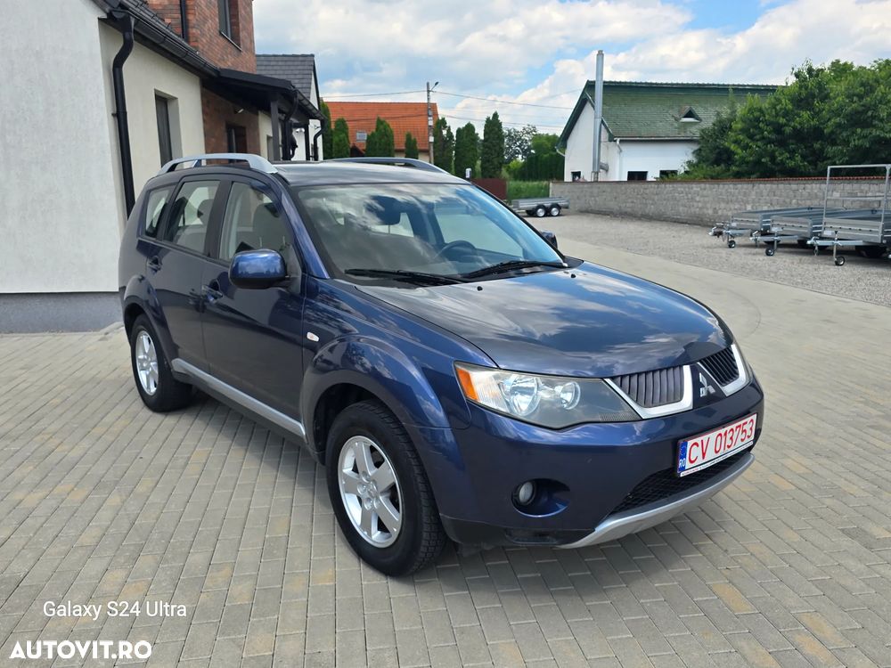 Mitsubishi Outlander 2.0 DI-D Intense - 30