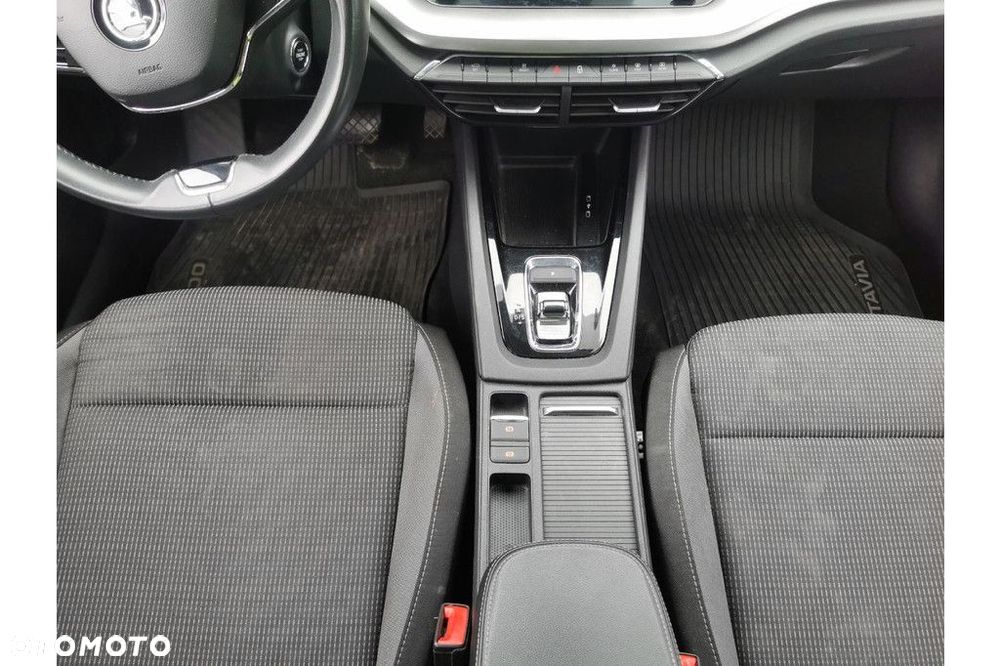 Skoda Octavia - 12
