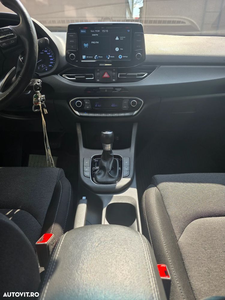 Hyundai i30 1.5 T-GDI 160CP MHEV 5DR 7DCT Highway - 11