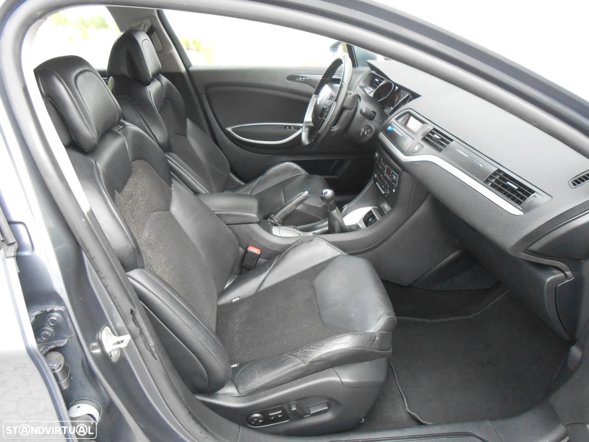 Citroën C5 1.6 HDi VTR - 26