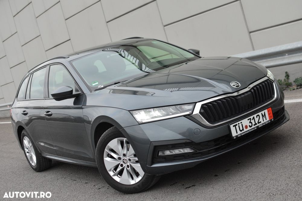 Skoda Octavia Combi 2.0 TDI DSG First Edition - 22