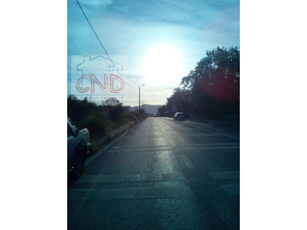 Terreno Industrial - Comercial em Mem Martins com uma área de 7150 ... - Grande imagem: 4/8