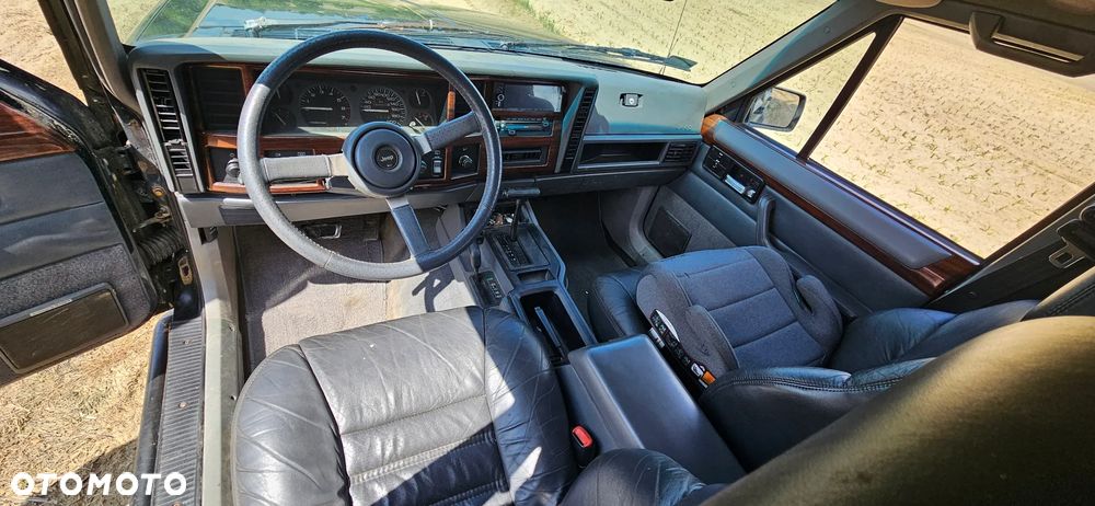 Jeep Cherokee - 6