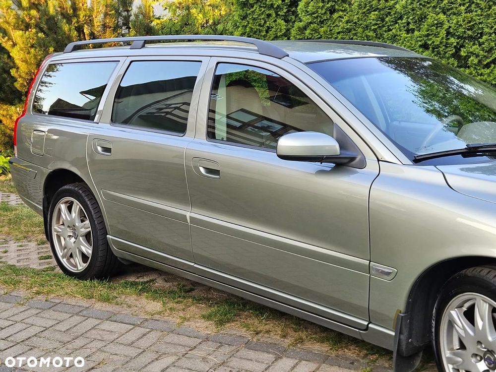 Volvo V70 2.5T AWD Summum - 10