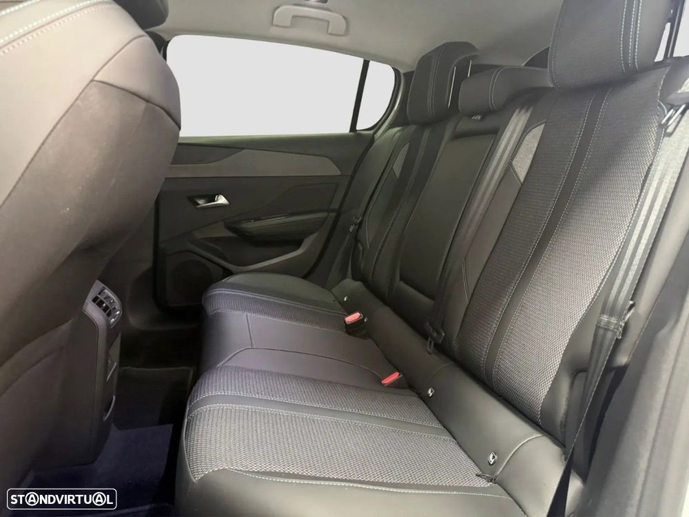 Peugeot 308 1.2 PureTech Allure EAT8 - 9