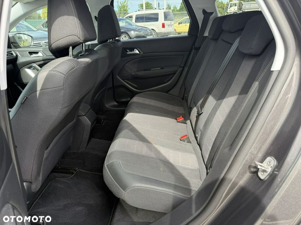 Peugeot 308 1.5 BlueHDi Business Line S&S - 12
