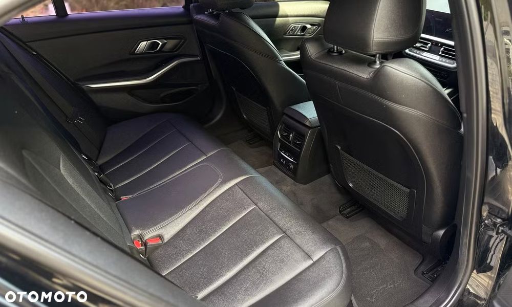 BMW Seria 3 - 9