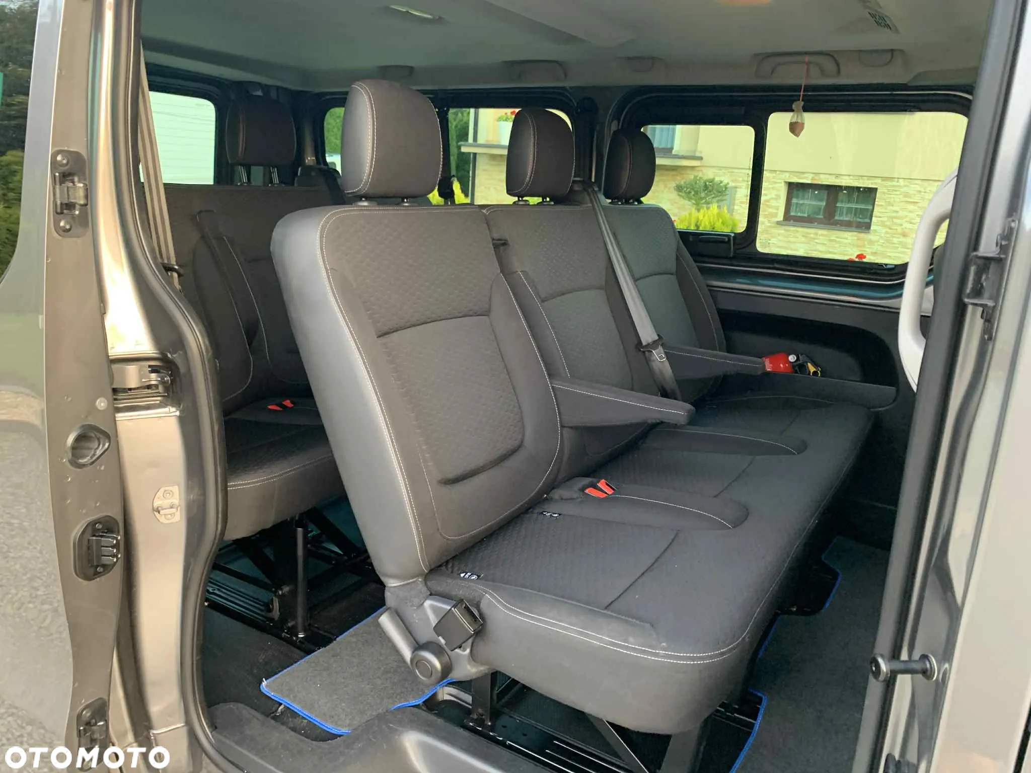 Opel Vivaro - 19