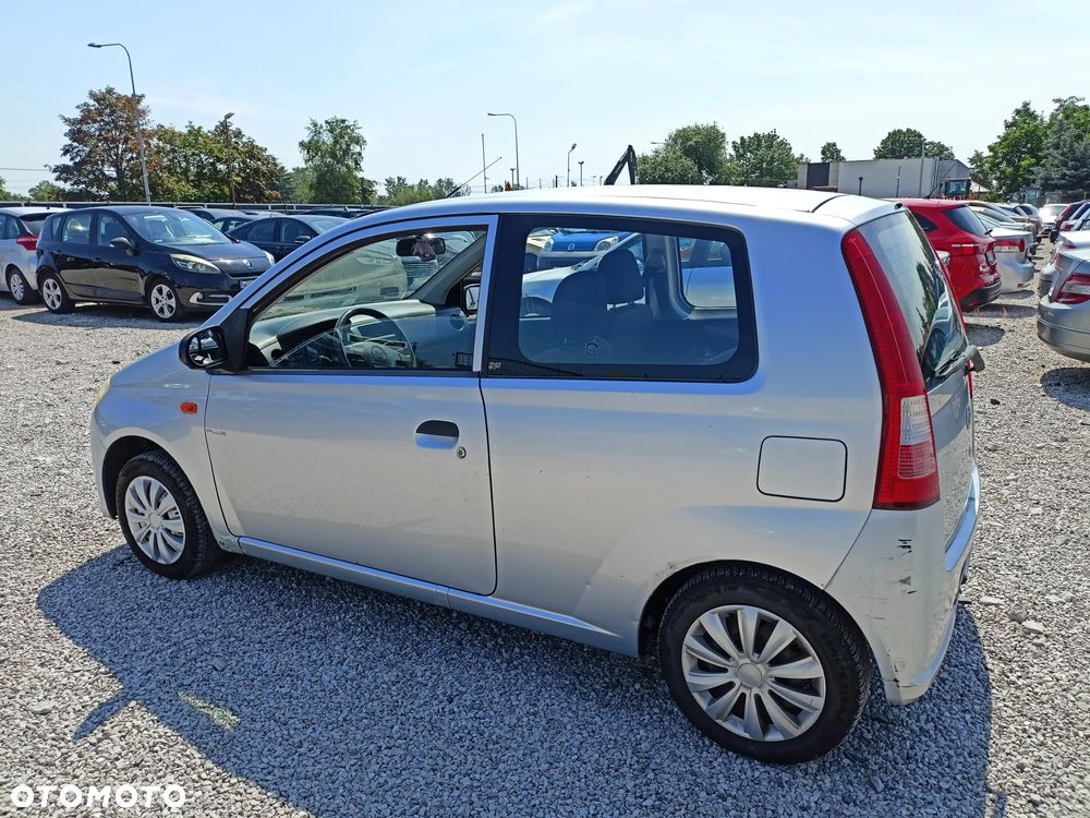 Daihatsu Cuore - 3
