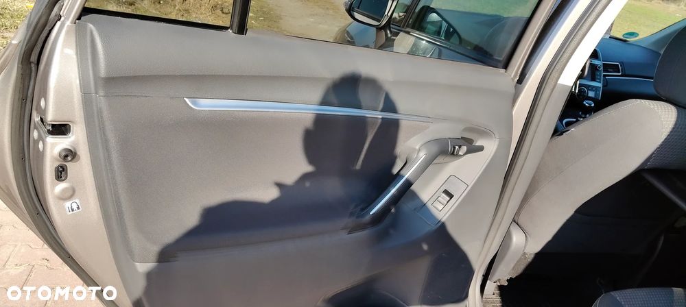 Toyota Verso 2.0 D-4D 5-Sitzer Executive - 16