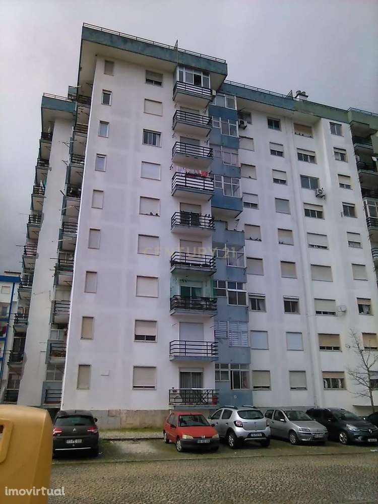 Apartamento T2 em Rio Maior - Grande imagem: 3/3