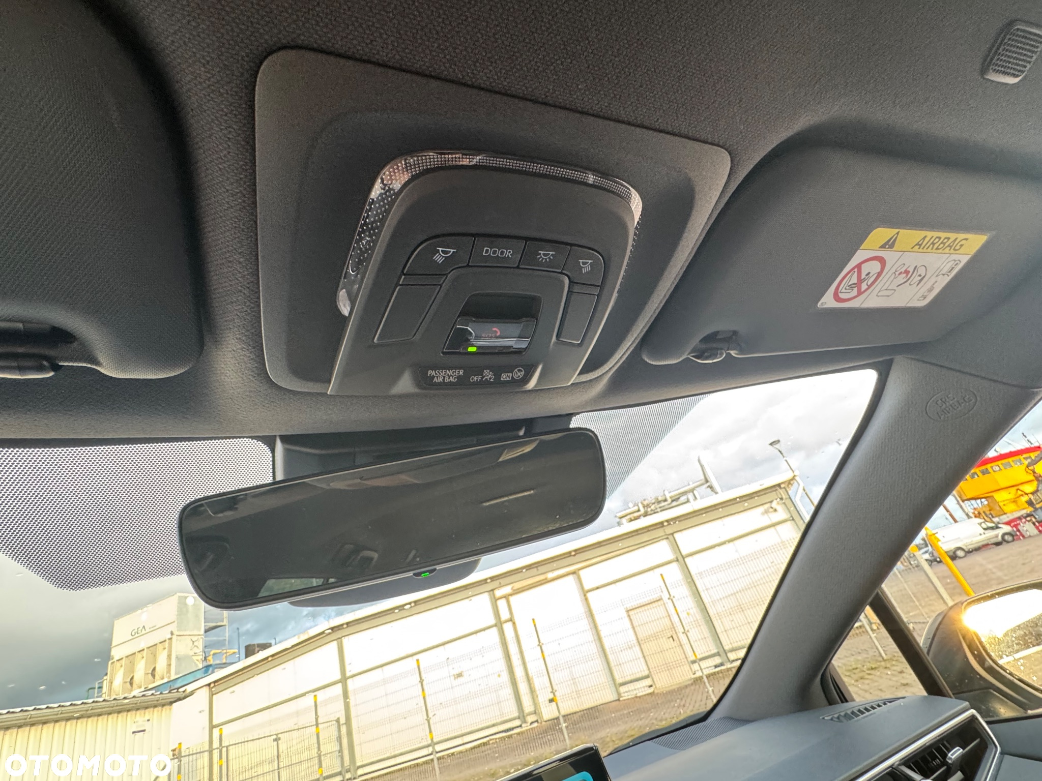 Toyota Corolla 2.0 Hybrid GR Sport Dynamic - 23