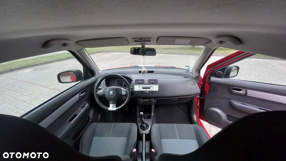 Suzuki Swift 1.3 GS - 15