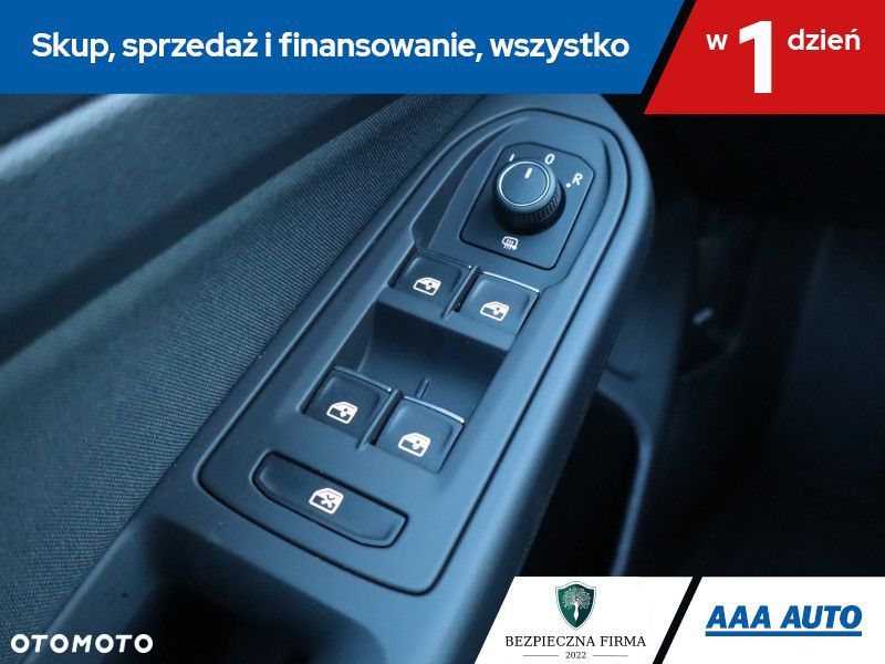 Volkswagen Golf Variant - 18