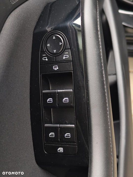 Mazda 3 - 30